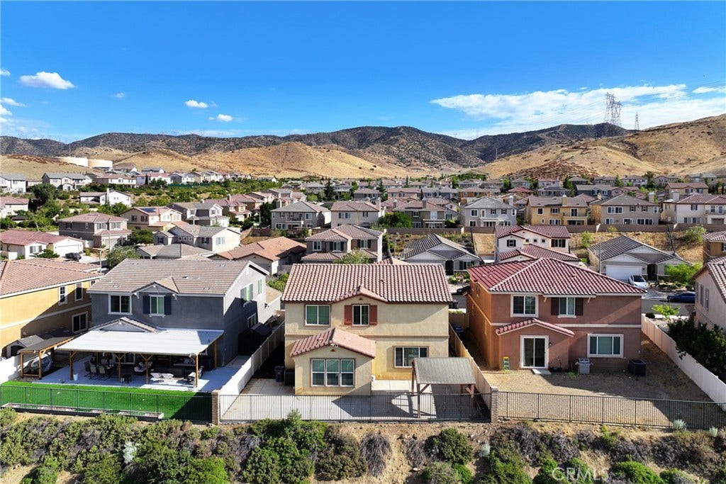 2821 Bracken Way, Palmdale, CA 93551