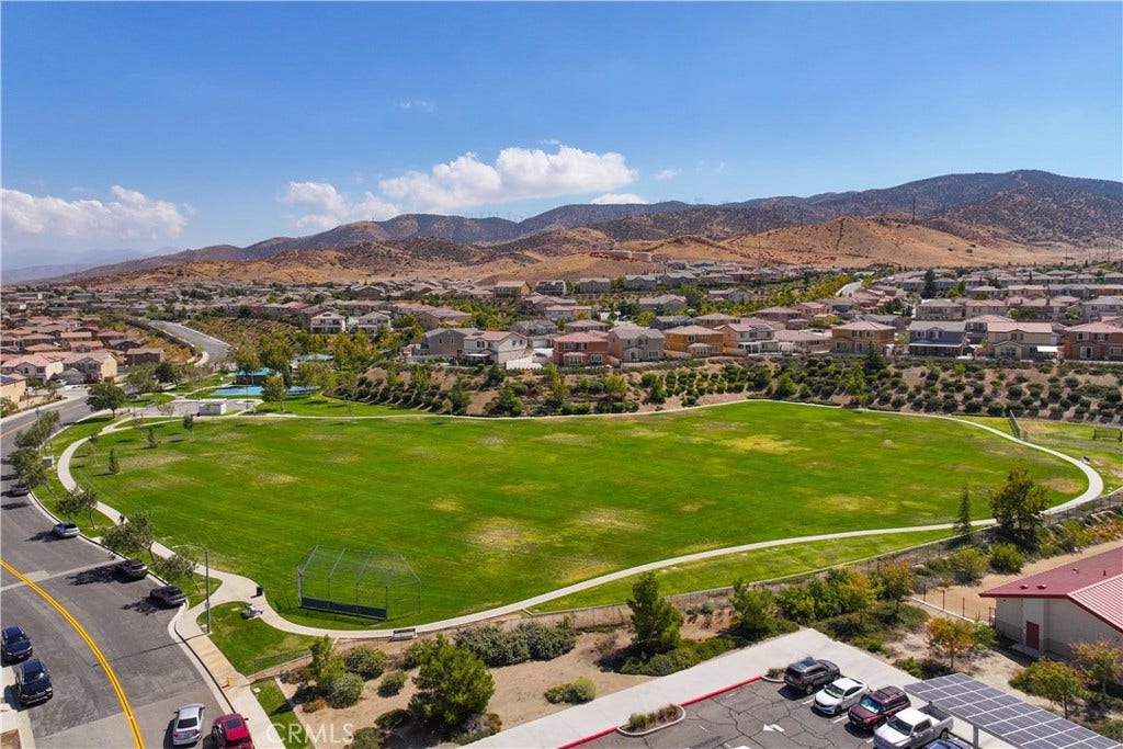2821 Bracken Way, Palmdale, CA 93551