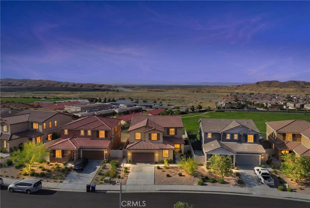2821 Bracken Way, Palmdale, CA 93551