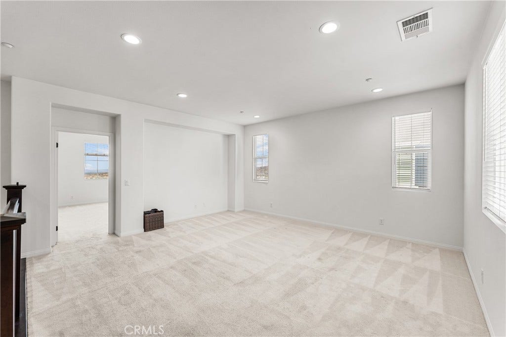 2821 Bracken Way, Palmdale, CA 93551