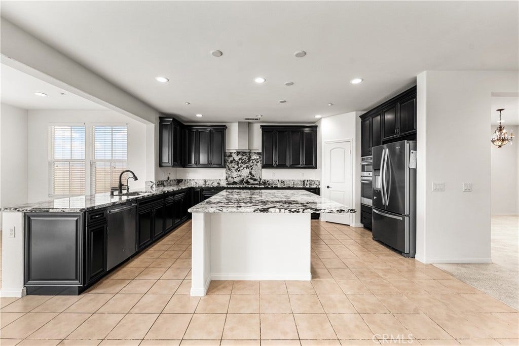 2821 Bracken Way, Palmdale, CA 93551