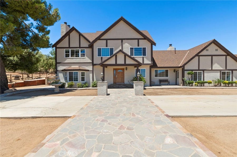 Property photo for 33923 53rd St W, Acton, CA