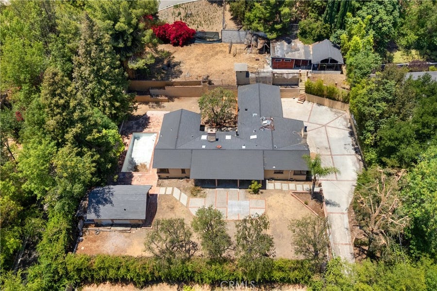 Property photo for 5403 Shirley Avenue, Tarzana, CA