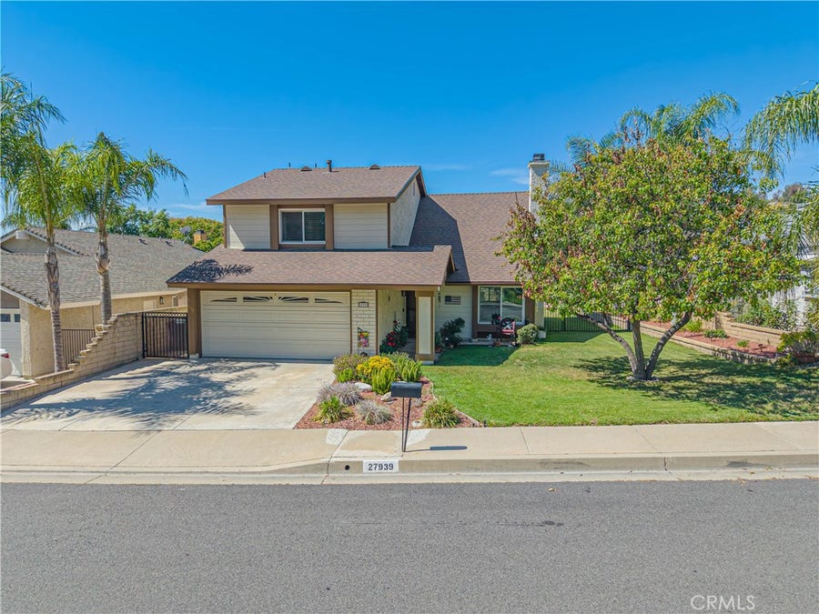 Property photo for 27939 Caraway Lane, Saugus, CA
