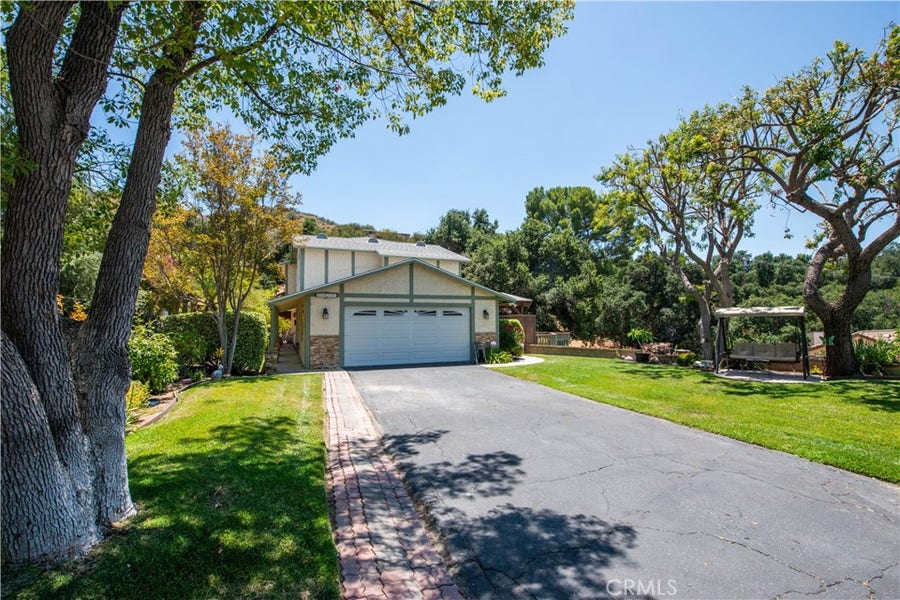 Property photo for 25023 Everett, Newhall, CA