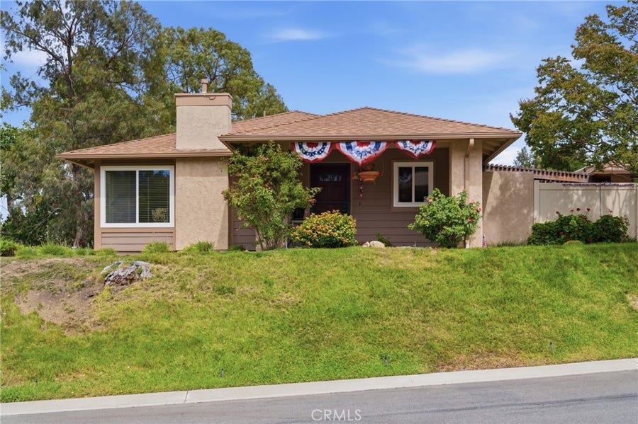 Property photo for 20002 Avenue Of The Oaks, Newhall, CA