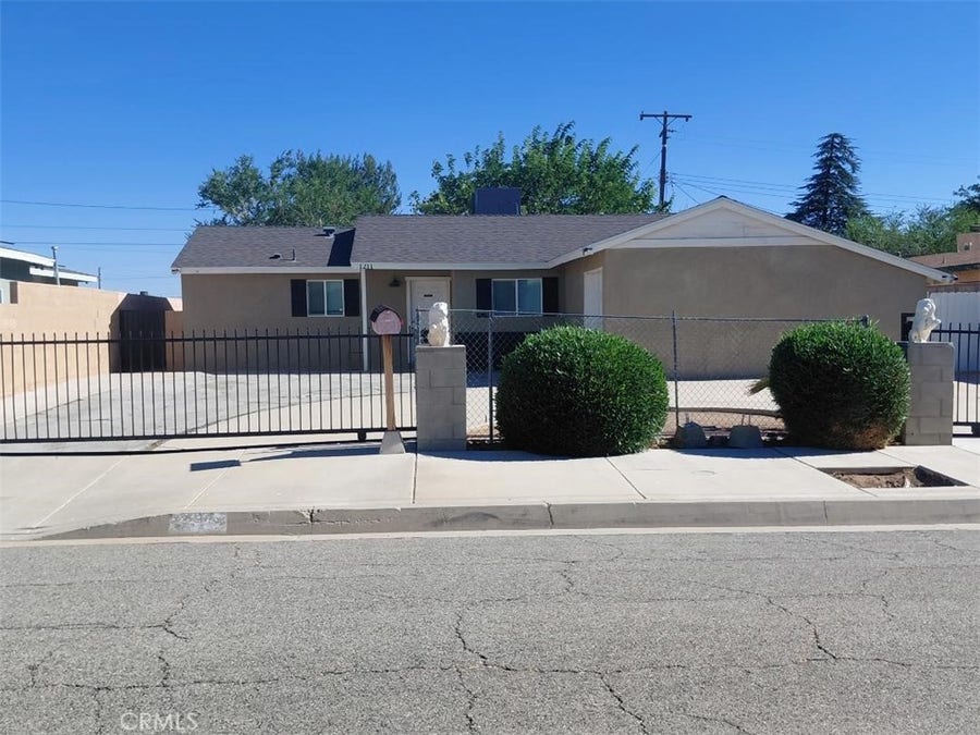 Property photo for 1211 E Avenue R3, Palmdale, CA