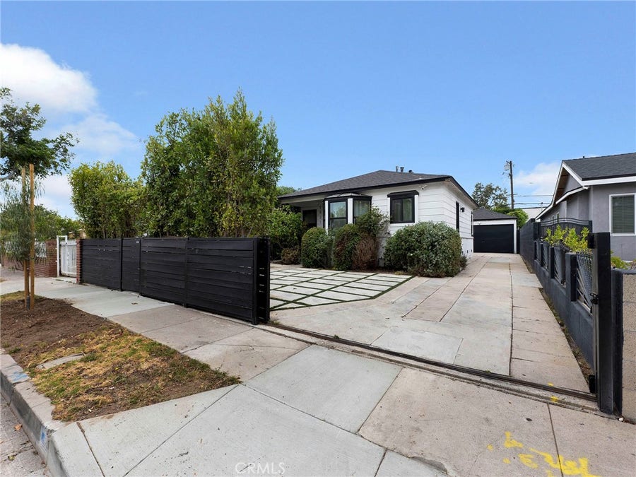 Property photo for 1021 E 65th Street, Inglewood, CA