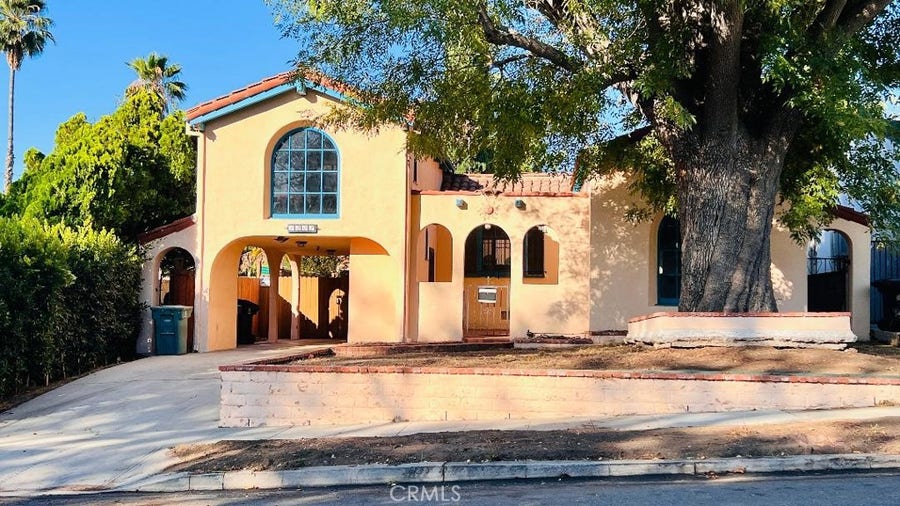 Property photo for 1207 S Chavez, Burbank, CA