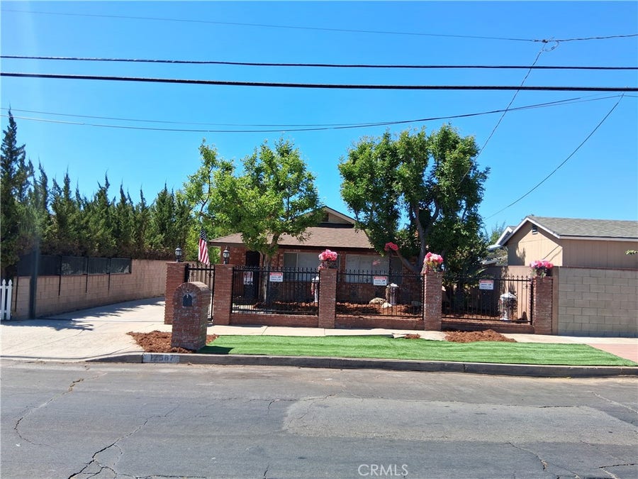 Property photo for 12587 Bradley Avenue, Sylmar, CA
