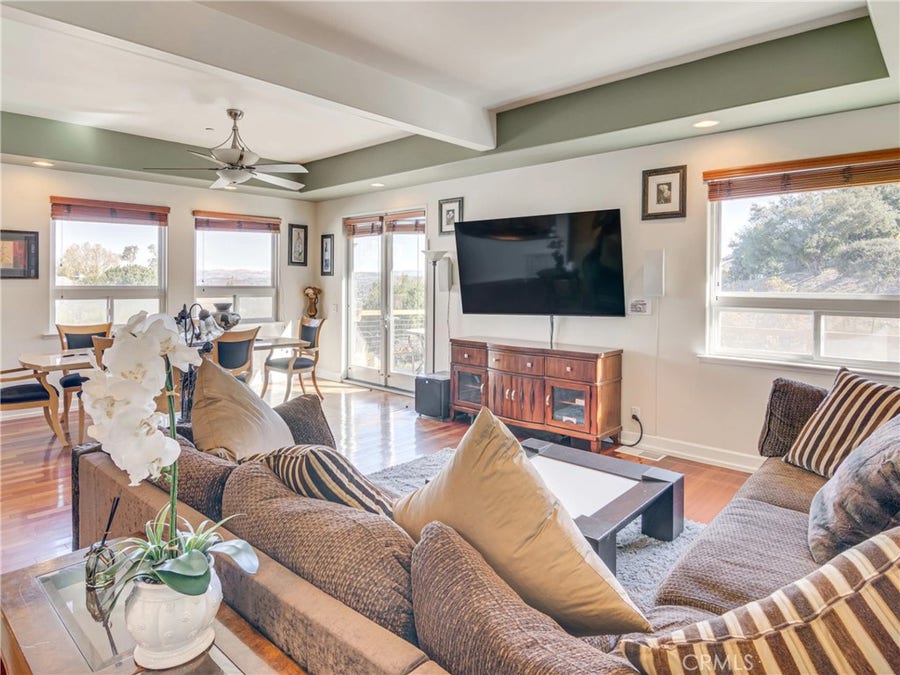 Property photo for 1469 Topa View Trl, Newbury Park, CA
