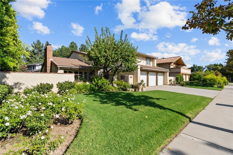 Property photo for 10216 Melvin, Northridge, CA