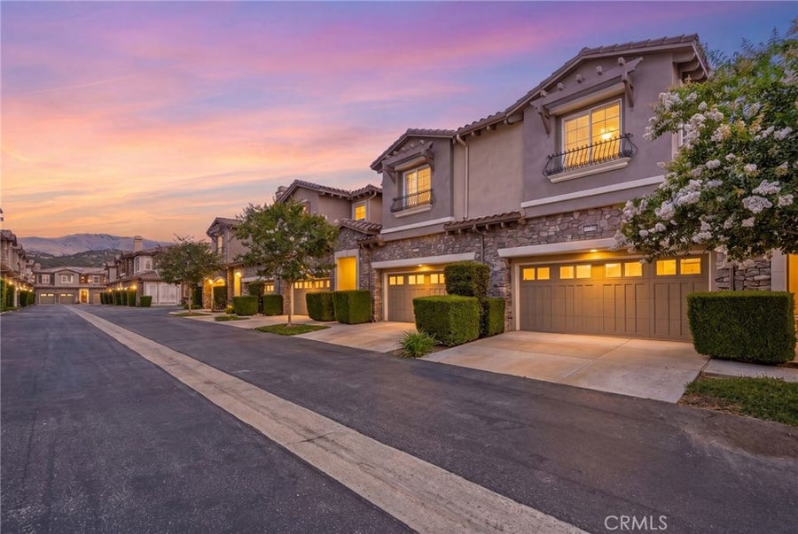 Property photo for 11528 Verona, Chatsworth, CA