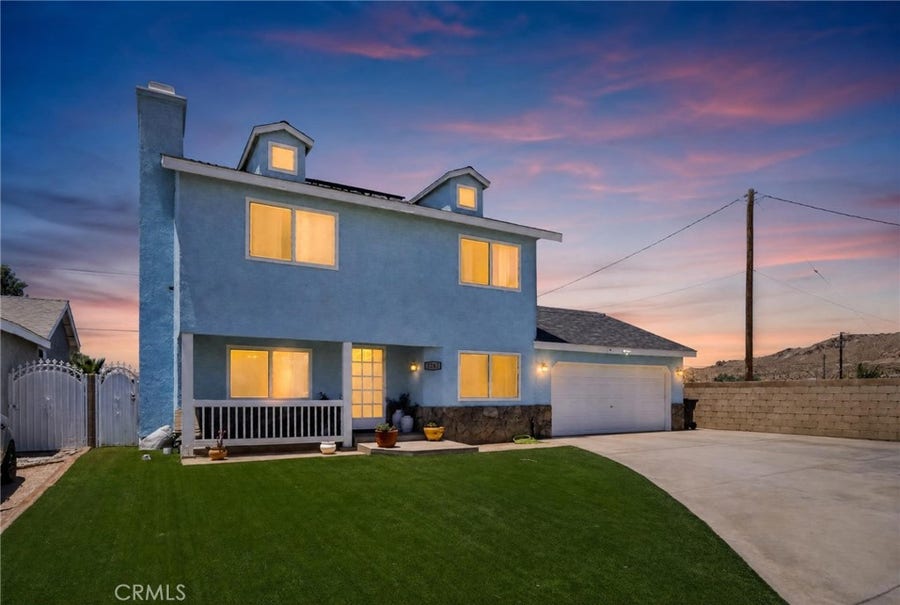 Property photo for 3287 Mica Ct, Rosamond, CA