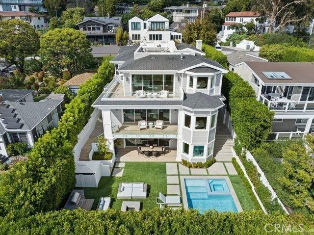 Property photo for 14800 Mc Kendree Ave, Pacific Palisades, CA