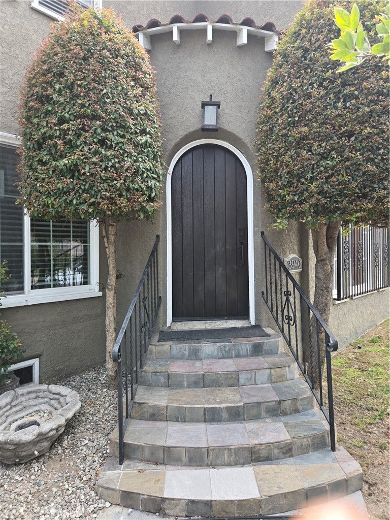 Property photo for 3940 W 60th Street, Los Angeles, CA