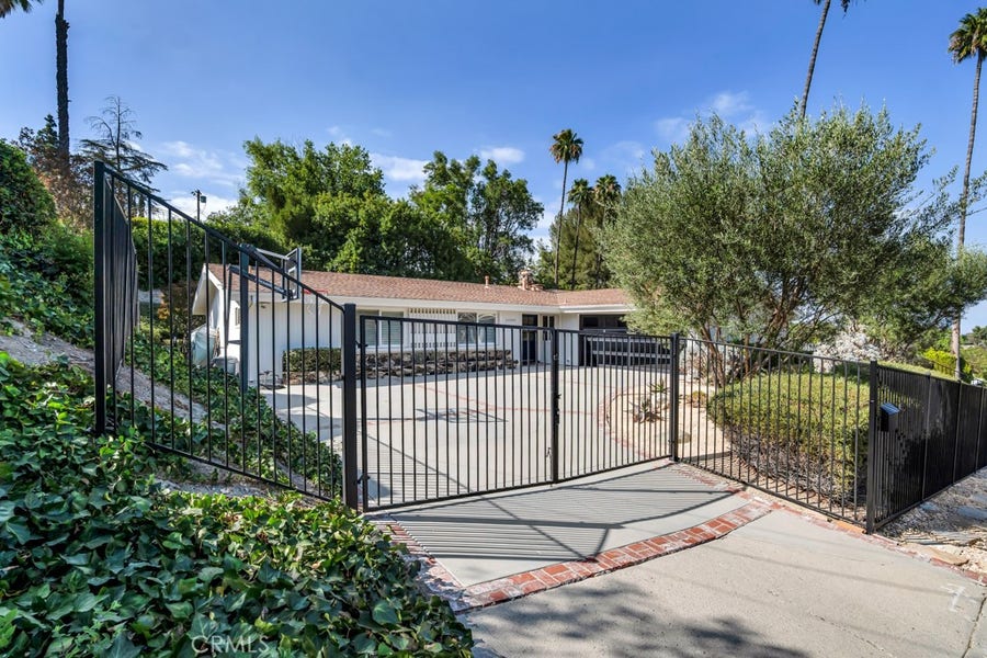 Property photo for 20509 Rhoda, Woodland Hills, CA