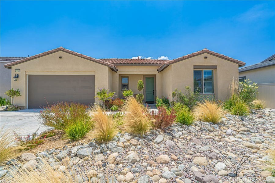 Property photo for 28824 Rise Court, Canyon Country, CA