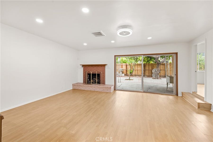 Property photo for 18418 Sylvan, Reseda, CA
