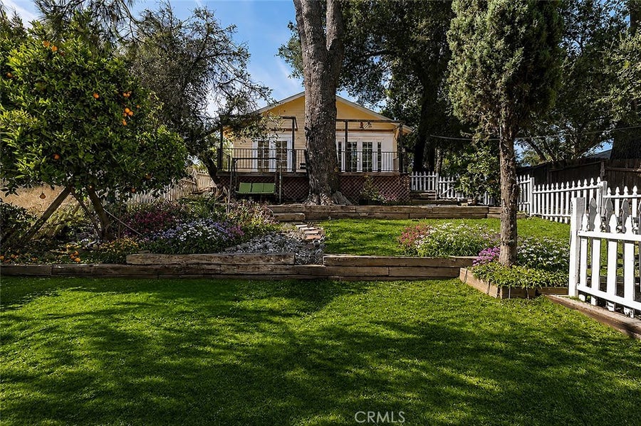 Property photo for 21857 Koontz Way, Topanga, CA