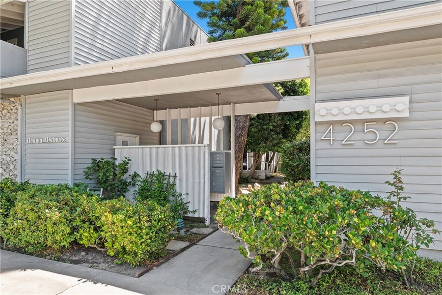 Property photo for 4252 fair Avenue, #22, Studio City, CA