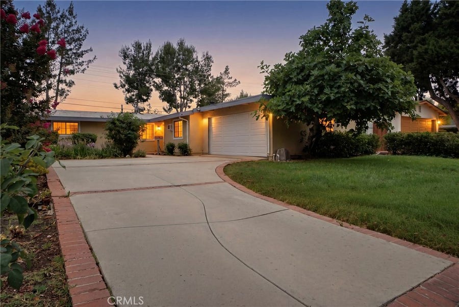 Property photo for 20510 Hamlin St, Winnetka, CA