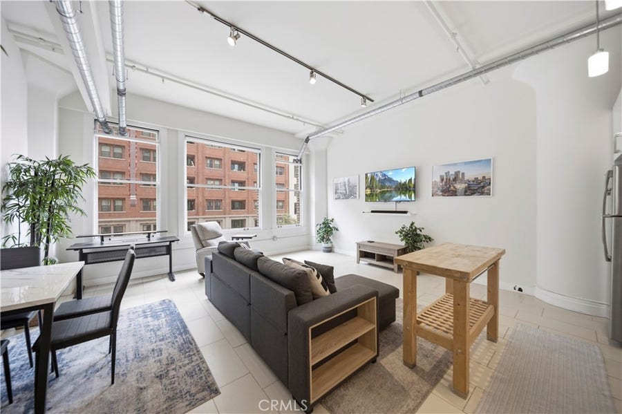 Property photo for 939 S Broadway, Los Angeles, CA