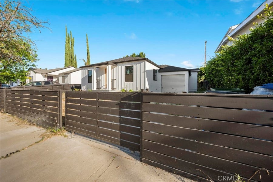 Property photo for 17446 Tiara Street, Encino, CA