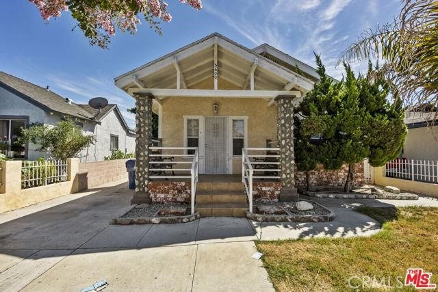 Property photo for 5600 Smiley, Los Angeles, CA