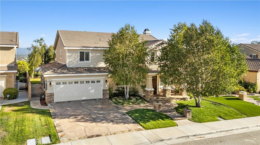 Property photo for 24030 Via Vizcaya, Valencia, CA