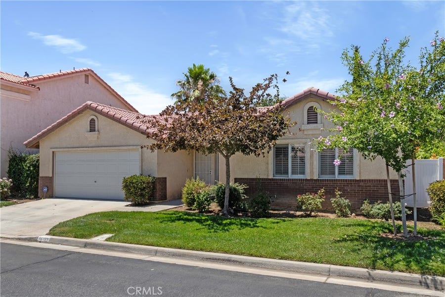 Property photo for 40133 Casillo, Palmdale, CA