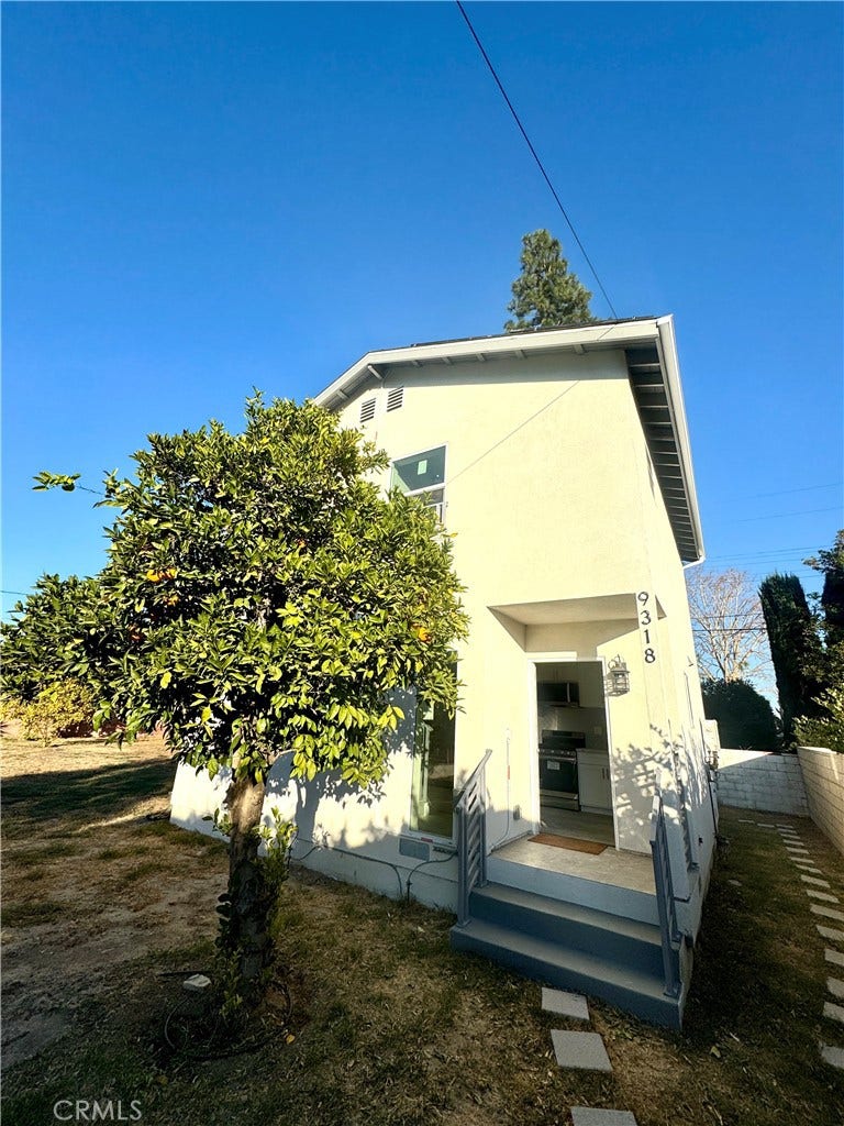Property photo for 9318 Encino Ave, Northridge, CA