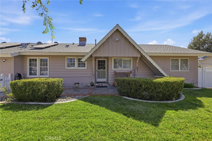 Property photo for 1869 Country Club, Thousand Oaks, CA