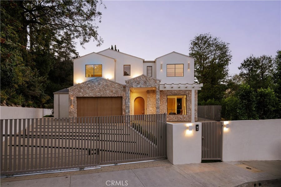 Property photo for 16933 Bosque Drive, Encino, CA