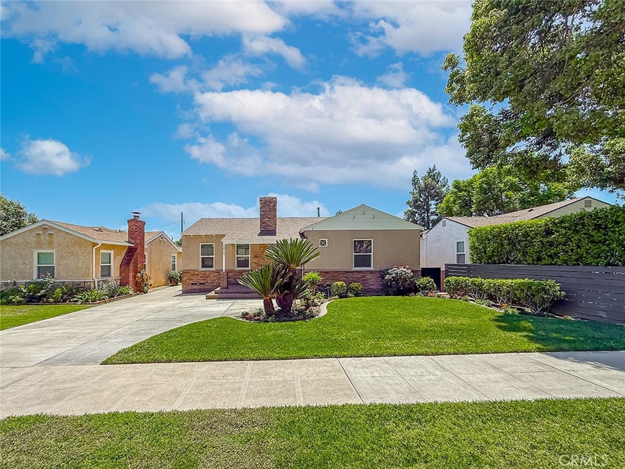 Property photo for 2814 W Wyoming, Burbank, CA