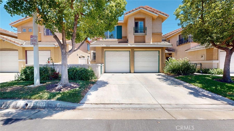 Property photo for 30430 Daisy Court, Castaic, CA