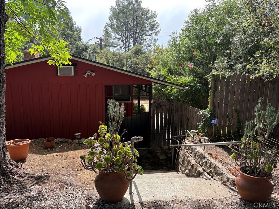 Property photo for 21313 Hillside Dr, Topanga, CA