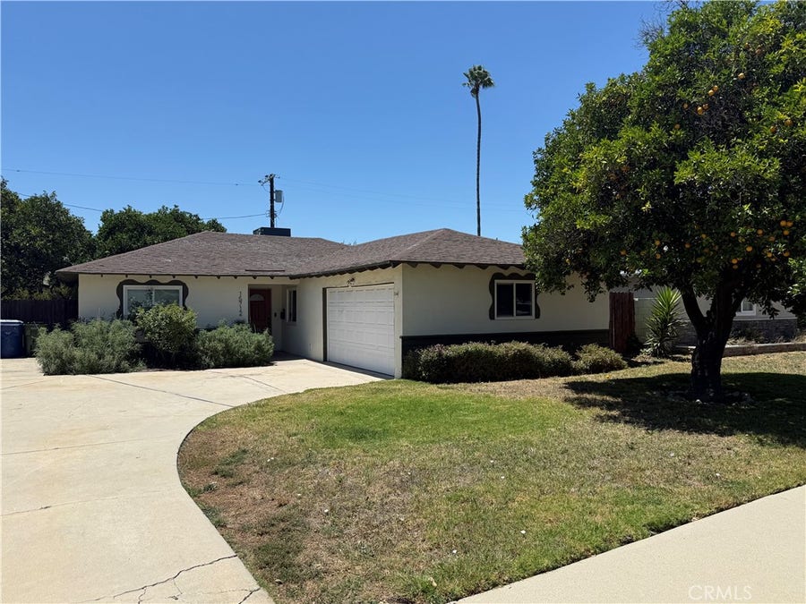 Property photo for 15712 Tuba Street, North Hills, CA