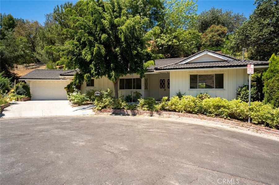 Property photo for 4775 Regalo Road, Woodland Hills, CA
