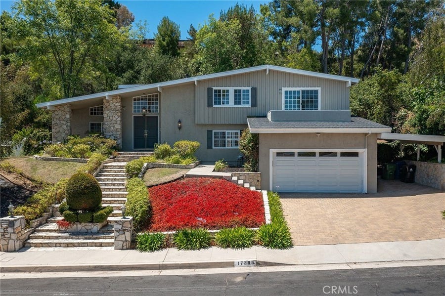 Property photo for 17248 Quesan, Encino, CA
