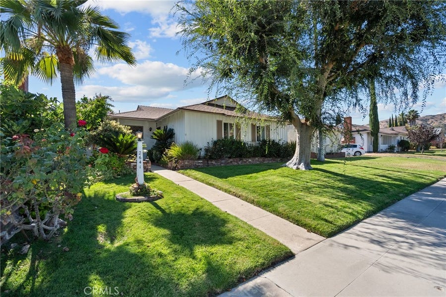 Property photo for 2641 N Buena Vista Street, Burbank, CA