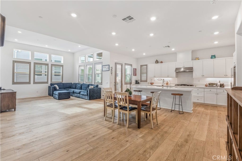 27227 Diamond Peak Lane, #302, Valencia, CA 91381 27227 Diamond Peak Lane, #302, Valencia, CA 91381