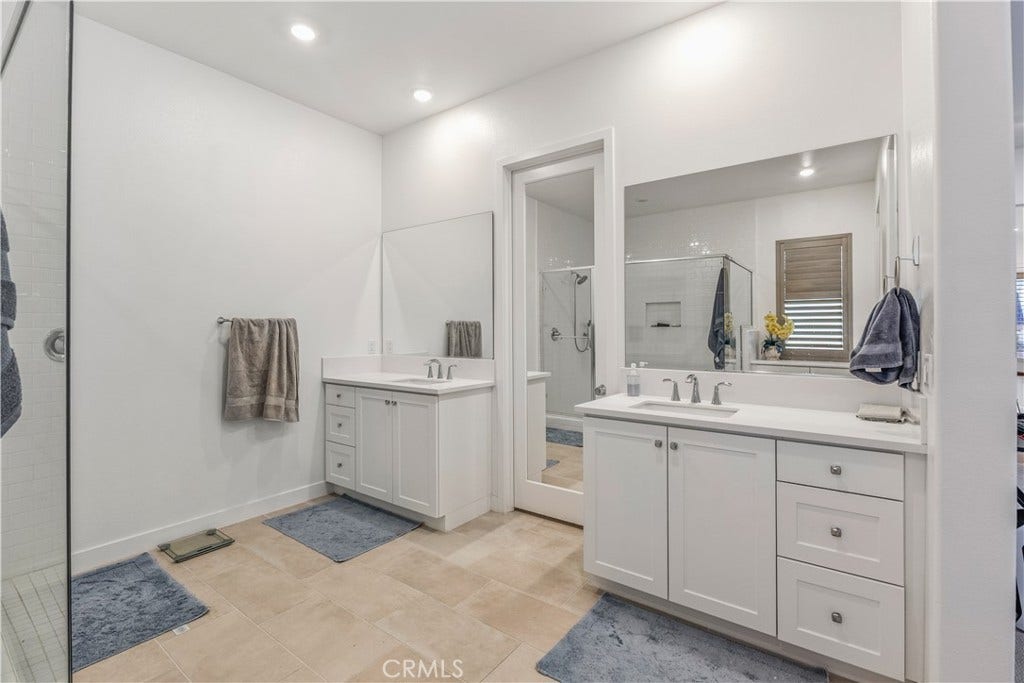 27227 Diamond Peak Lane, #302, Valencia, CA 91381 Primary suite