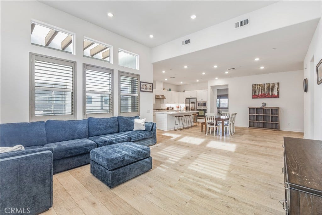 27227 Diamond Peak Lane, #302, Valencia, CA 91381 27227 Diamond Peak Lane, #302, Valencia, CA 91381