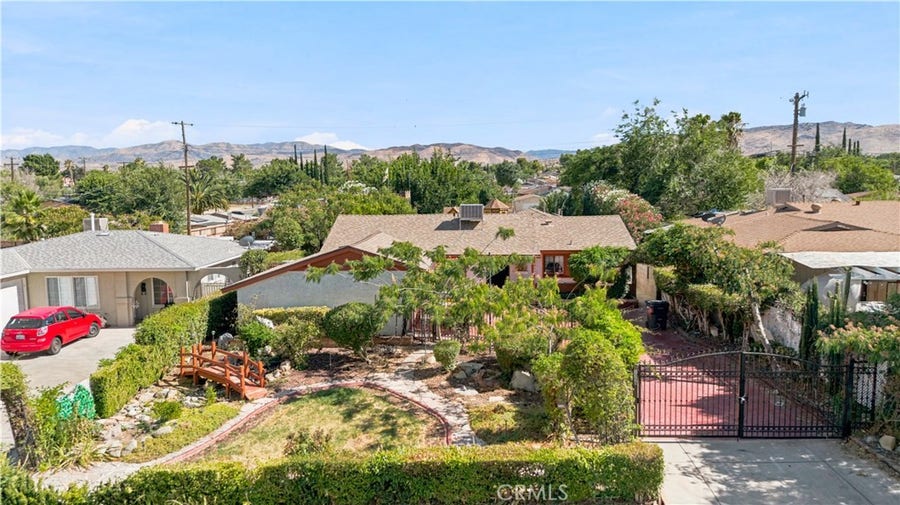 Property photo for 1350 E Avenue R3, Palmdale, CA