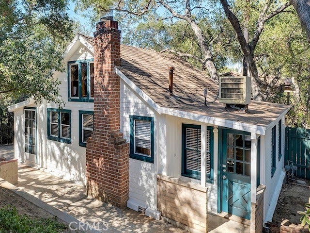 Property photo for 4240 Ensenada Drive, Woodland Hills, CA