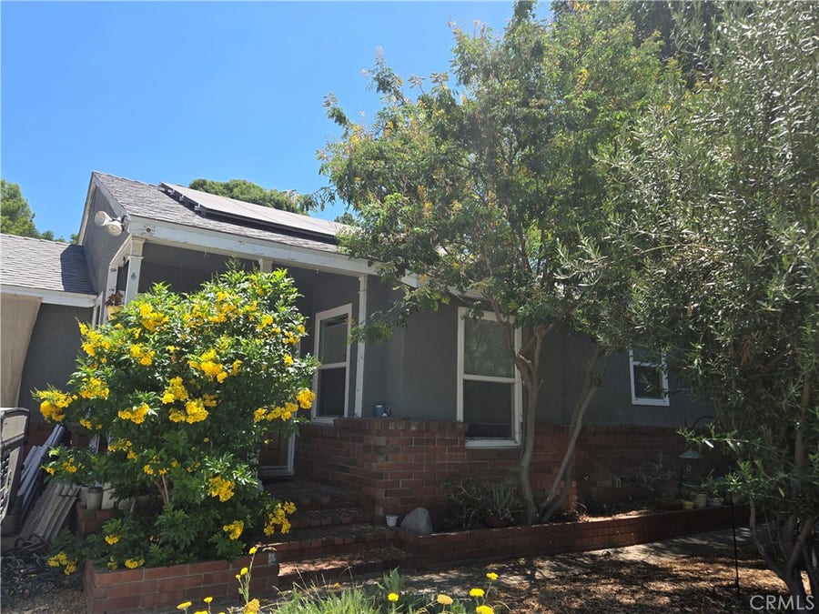 Property photo for 7006 Zelzah Avenue, Reseda, CA