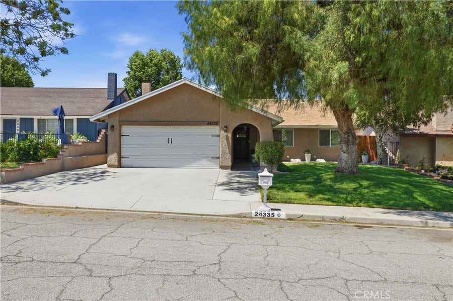 Property photo for 24335 Jennifer Place, Newhall, CA