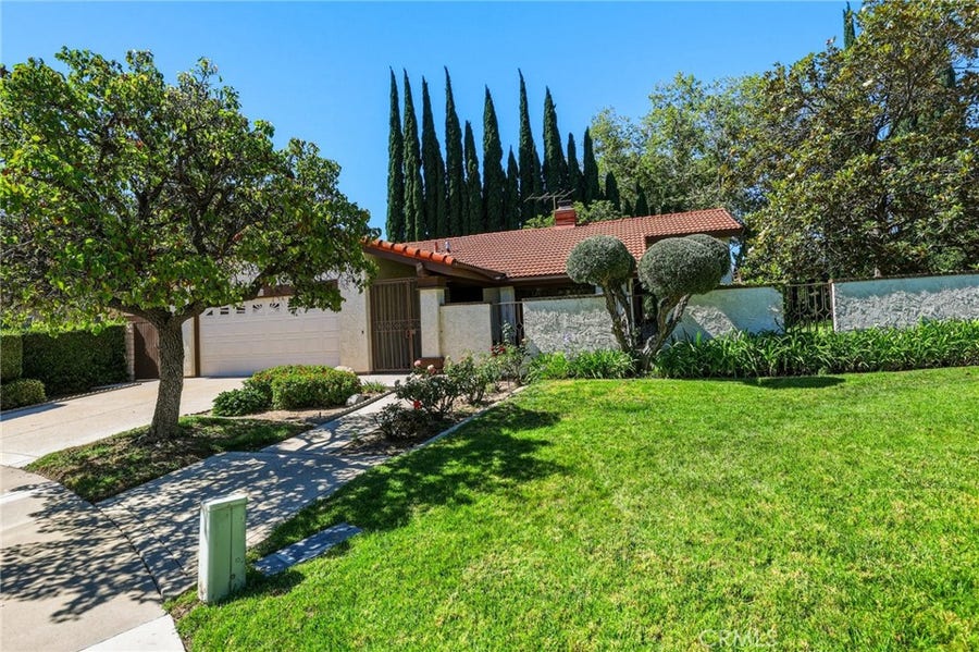Property photo for 2852 Ian, Simi Valley, CA