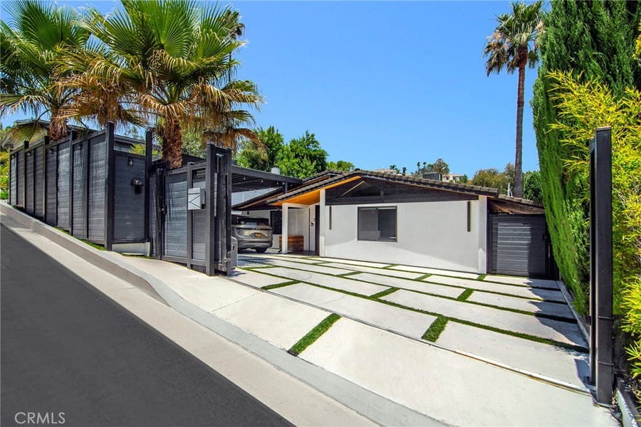 Property photo for 22253 Flanco Road, Woodland Hills, CA